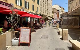 Superbe appartement T2 en plein centre d'Ajaccio, rue Fesch